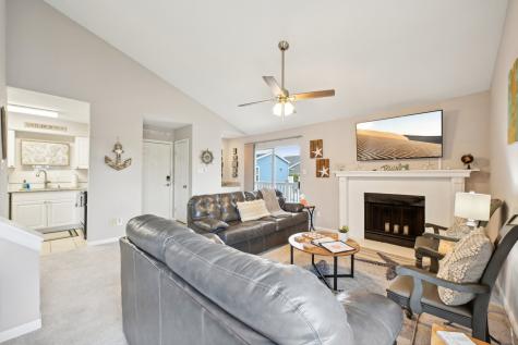 3506 Cove View Boulevard 512 Galveston TX 77554