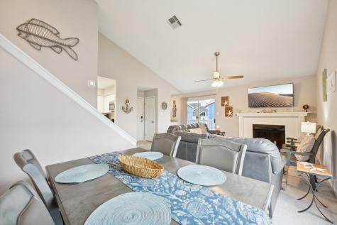 3506 Cove View Boulevard 512 Galveston TX 77554