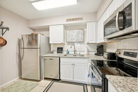 3506 Cove View Boulevard 512 Galveston TX 77554