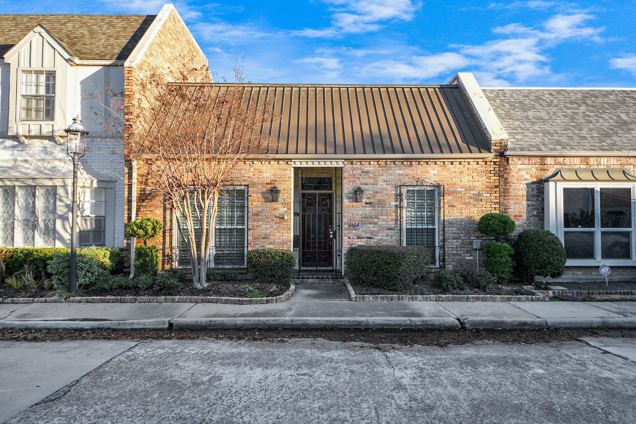 8614 La Fonte Street Houston TX 77024