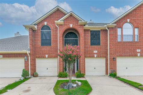 1408 S Friendswood Drive 102 Friendswood TX 77546