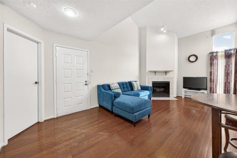 10855 Meadowglen Lane 722 Houston TX 77042