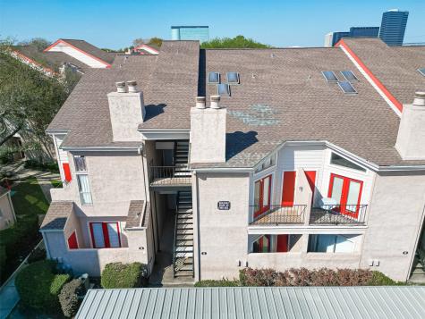 10855 Meadowglen Lane 722 Houston TX 77042