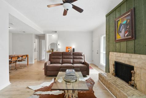 5711 Sugar Hill Drive 93 Houston TX 77057