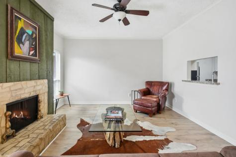 5711 Sugar Hill Drive 93 Houston TX 77057