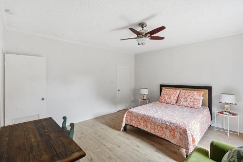 5711 Sugar Hill Drive 93 Houston TX 77057