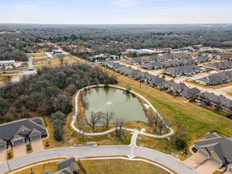 3825 Silverthorne Lane College Station TX 77845