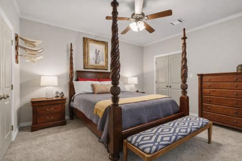 3825 Silverthorne Lane College Station TX 77845