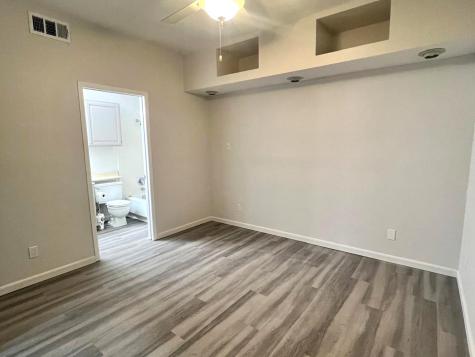 10855 Meadowglen Lane 903 Houston TX 77042
