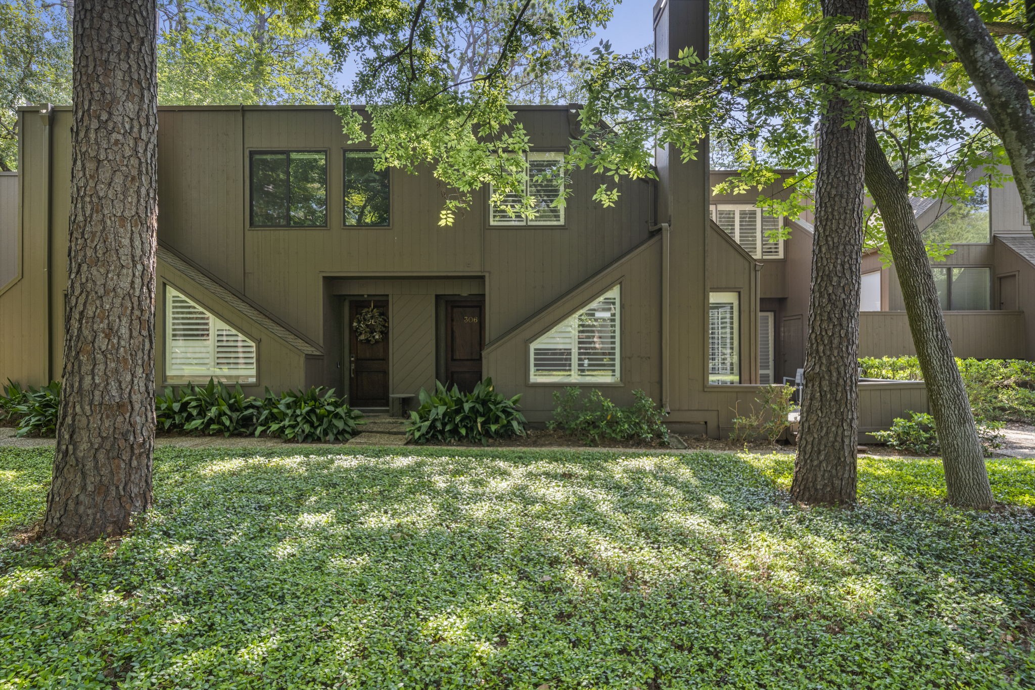 306 Litchfield Lane Houston TX 77024