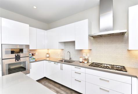 4521 San Felipe Street 1505 Houston TX 77027