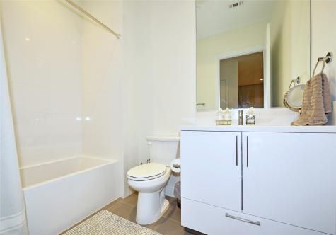 4521 San Felipe Street 1505 Houston TX 77027