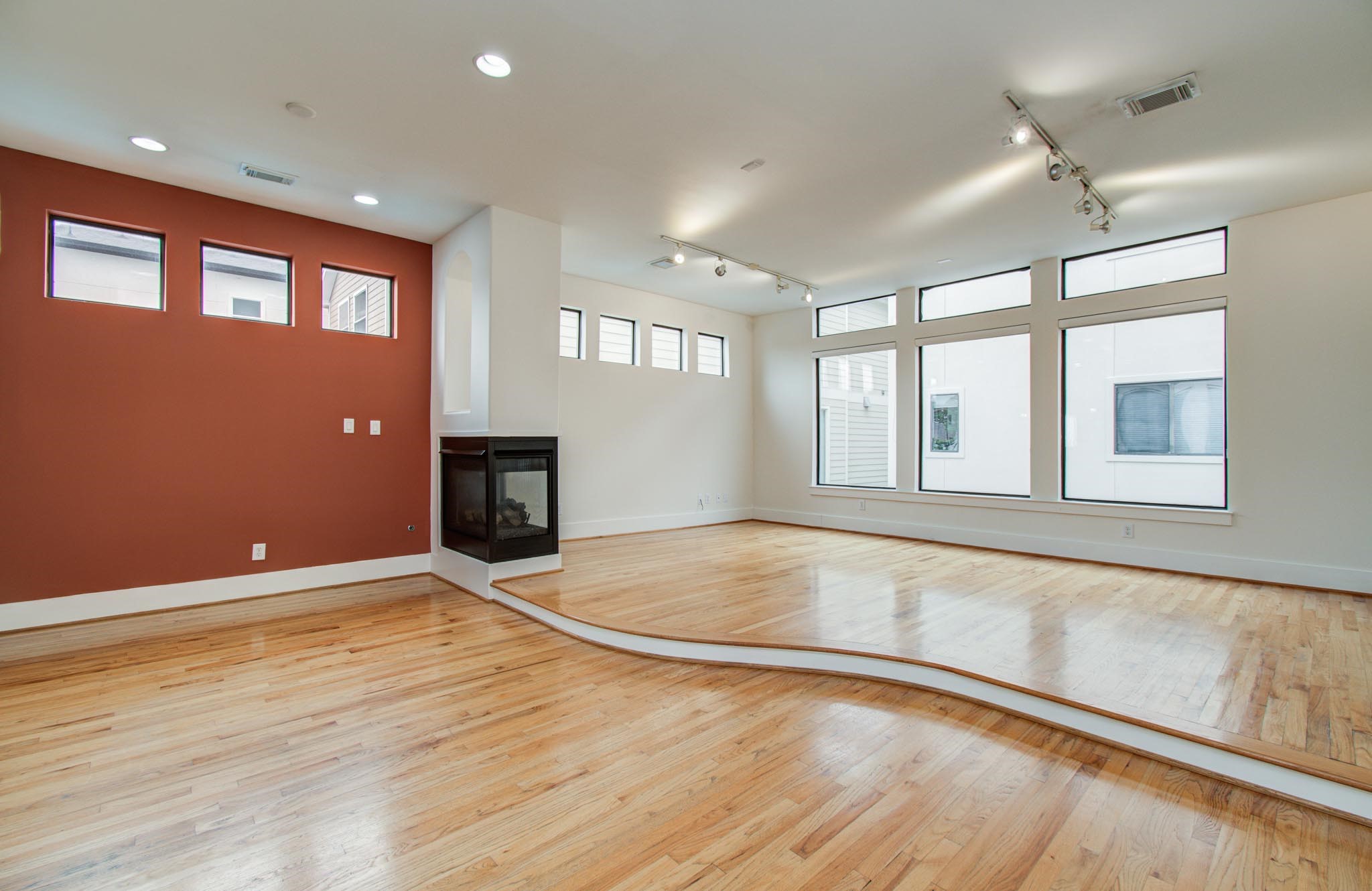 402 Parker Street Houston TX 77007
