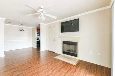 7600 Emmett F Lowry Expressway 416 Texas City TX 77591
