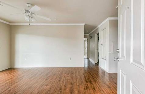7600 Emmett F Lowry Expressway 416 Texas City TX 77591