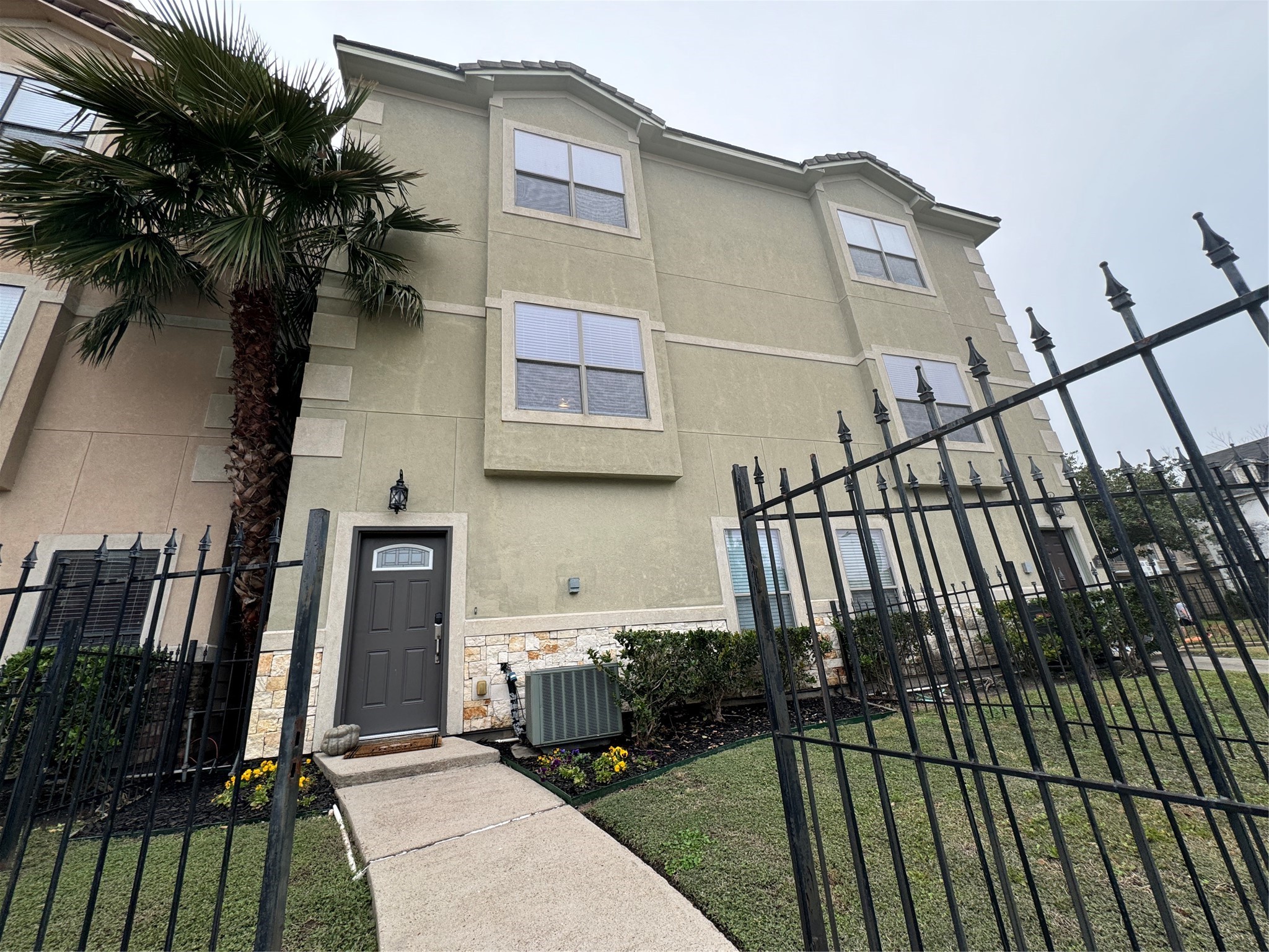 2540 Prospect Street G Houston TX 77004