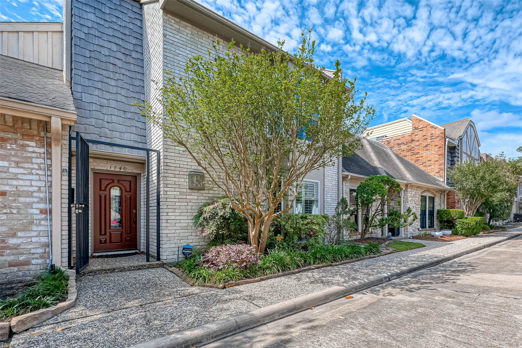 1740 S Gessner Road Houston TX 77063