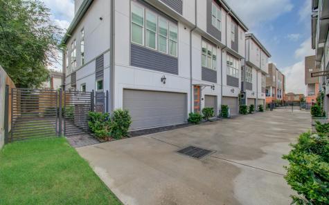9631 Riddlewood Lane Houston TX 77025