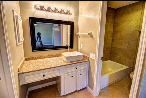 9138 Wilcrest Drive 9138 Houston TX 77099