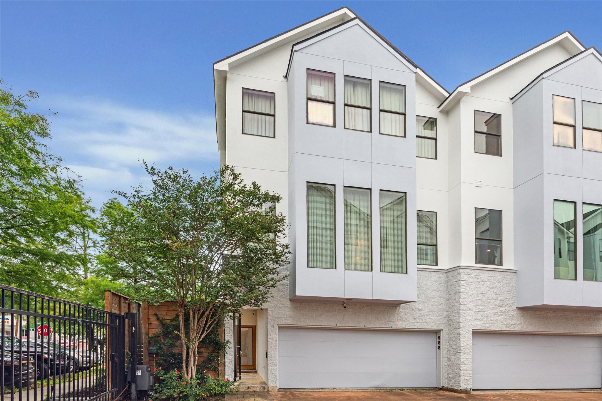 988 Patterson Street Houston TX 77007