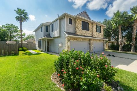229 Drake Run Lane Dickinson TX 77539
