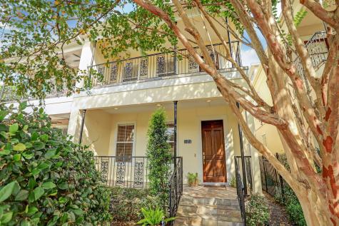 4424 Blossom Street Houston TX 77007