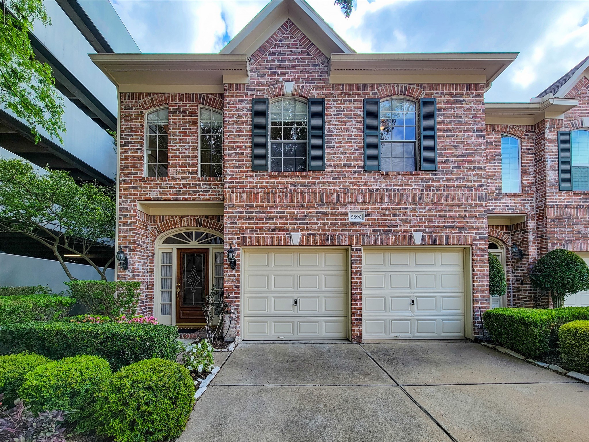 5890 Inwood Park Court Houston TX 77057