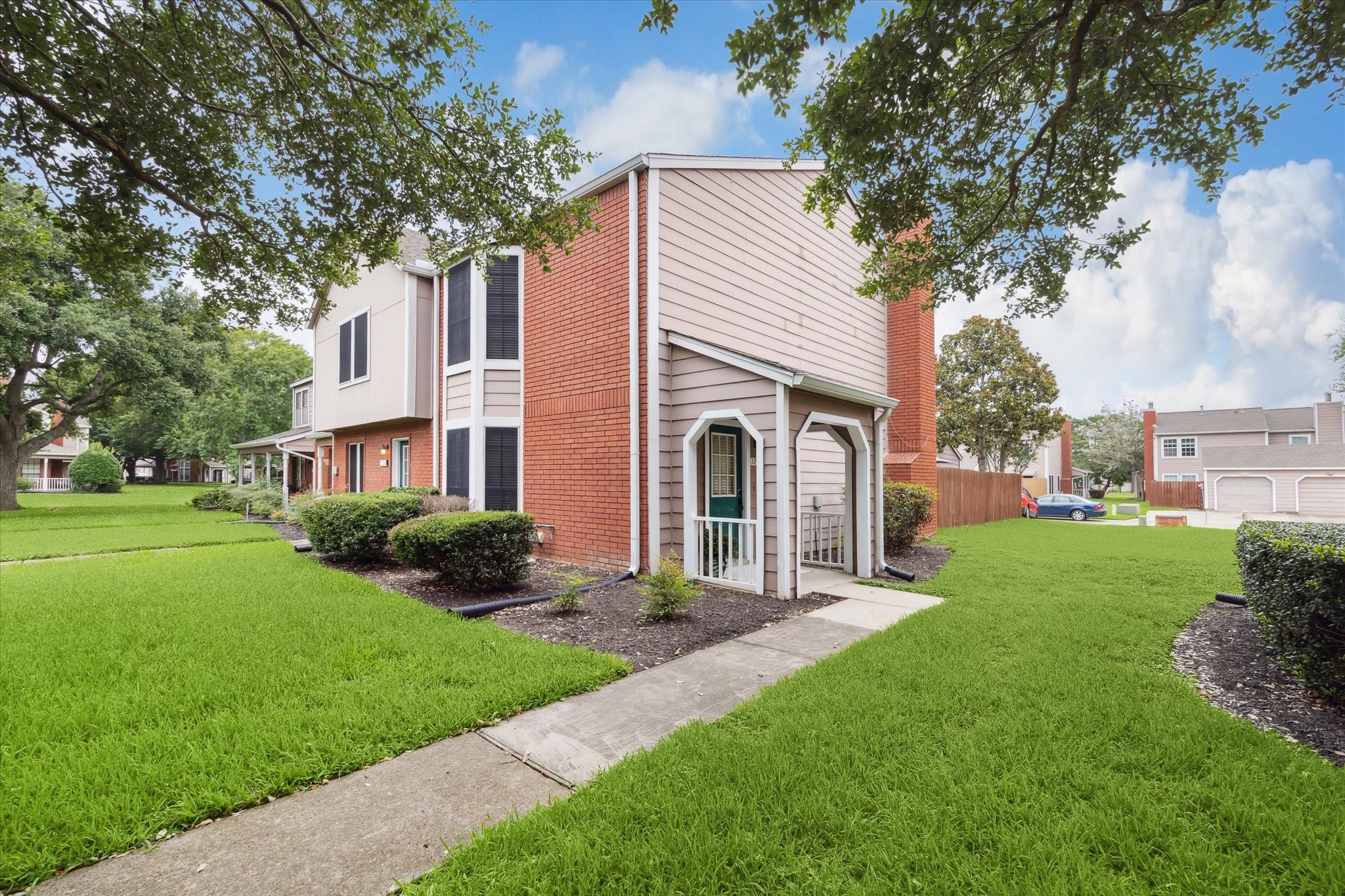 17347 Saturn Lane Houston TX 77058