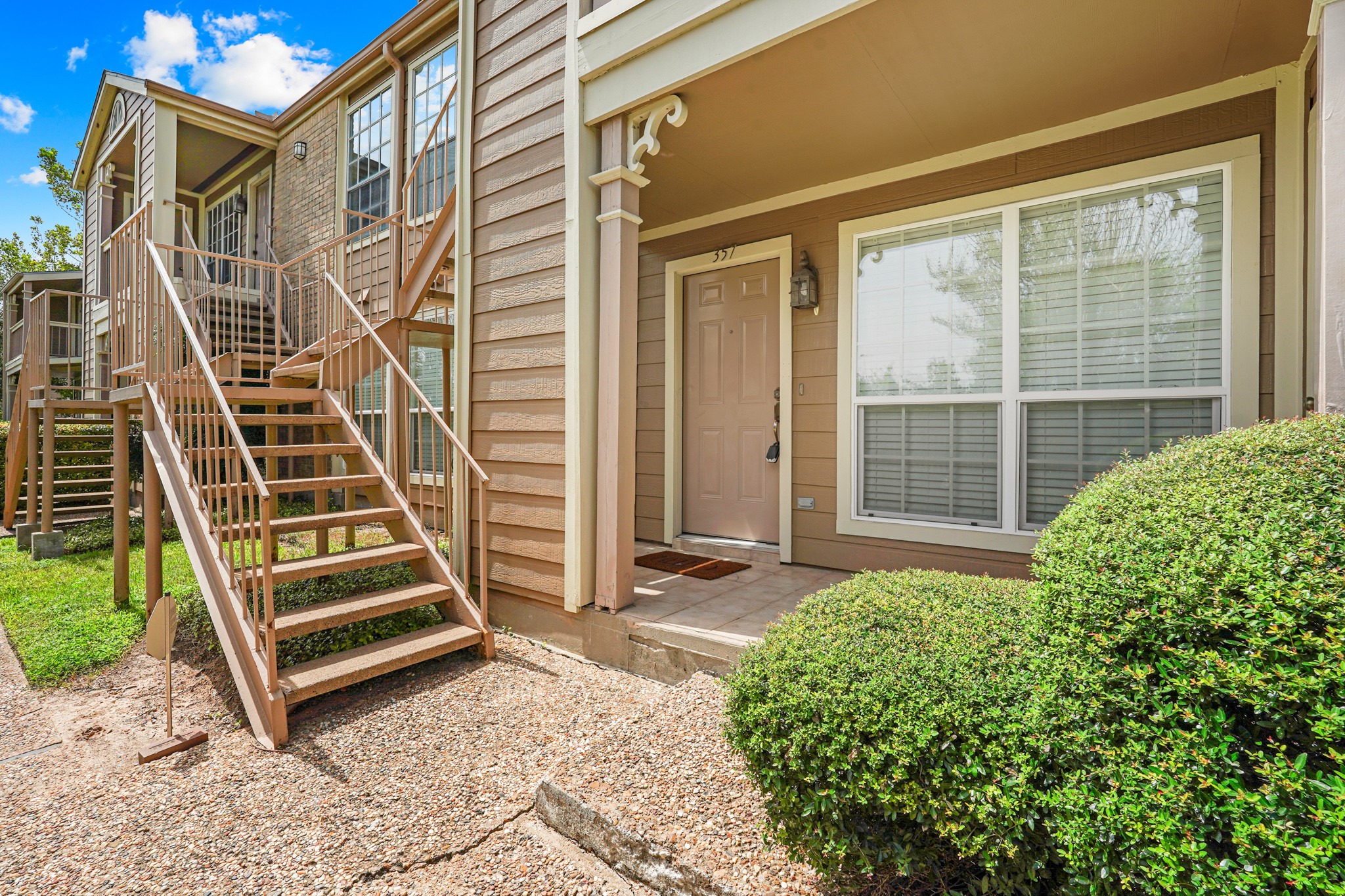 1860 White Oak Drive 357 Houston TX 77009