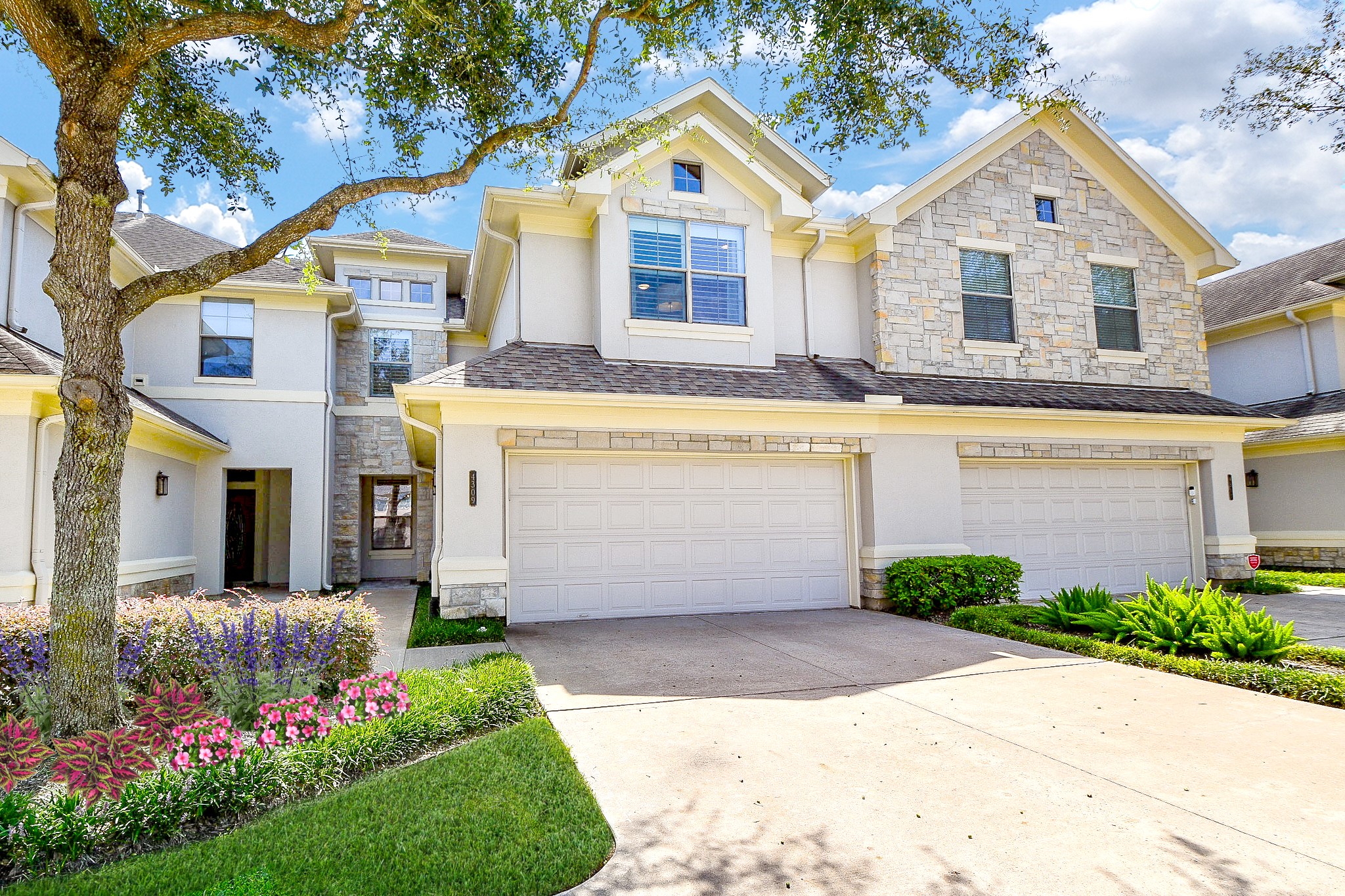 4309 Lake Walk Court Missouri City TX 77459