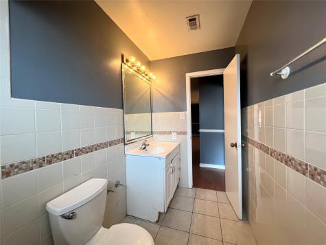 6401 Skyline Drive 19 Houston TX 77057