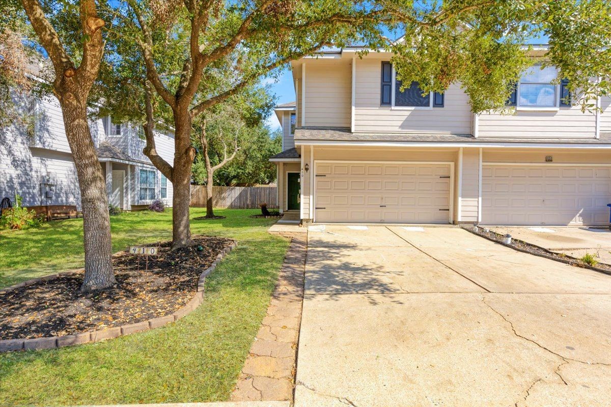 410 Folk Crest Lane Dickinson TX 77539