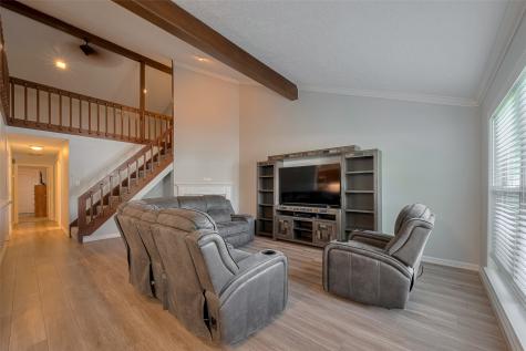 64 Hideaway Drive Friendswood TX 77546