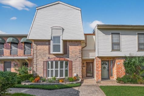 1812 Saxony Lane Houston TX 77058