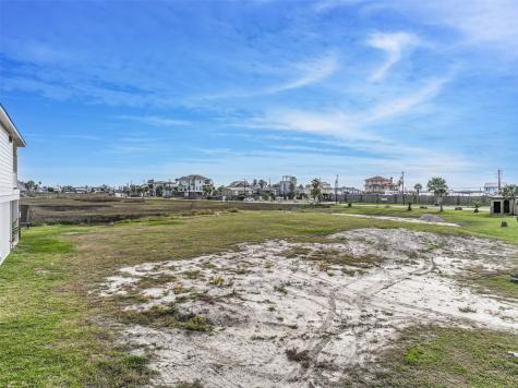 710 Vista Bella Galveston TX 77554