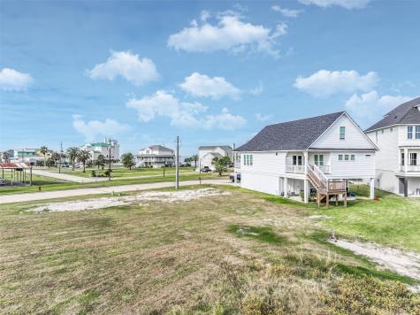 710 Vista Bella Galveston TX 77554