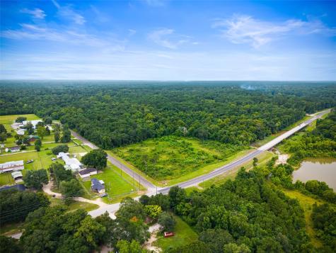 285 Fm 2090 Road Cleveland TX 77327