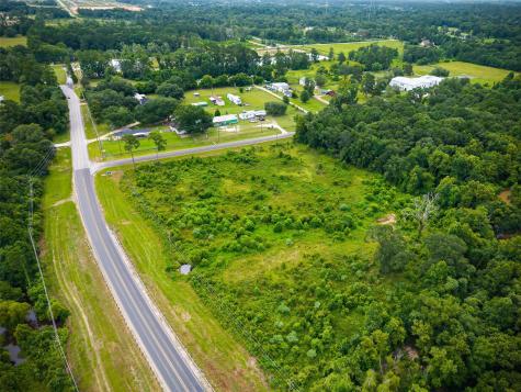285 Fm 2090 Road Cleveland TX 77327