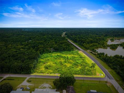 285 Fm 2090 Road Cleveland TX 77327