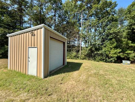 4300 Fm 256 N Woodville TX 75979