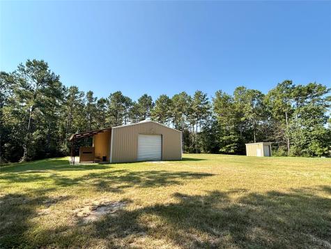 4300 Fm 256 N Woodville TX 75979