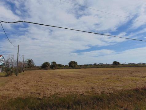 Lot 4 1st Street Galveston TX 77554