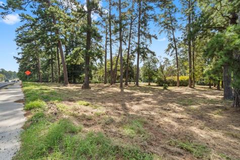 702 E Church Street Livingston TX 77351