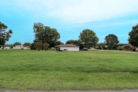 2895 Solomon Street Port Arthur TX 77640