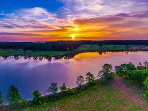 Lot 88 Lakeland Loop Hillister TX 77624