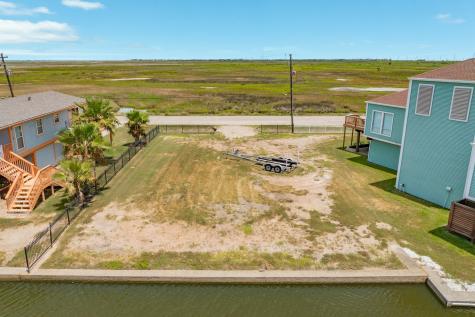 Lot 12 Jolly Roger Road Jamaica Beach TX 77554