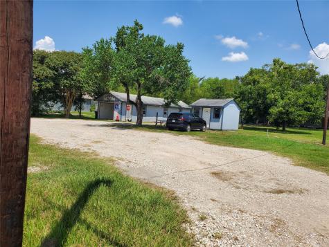 1635 W Cedar Bayou Lynchburg Road Baytown TX 77521