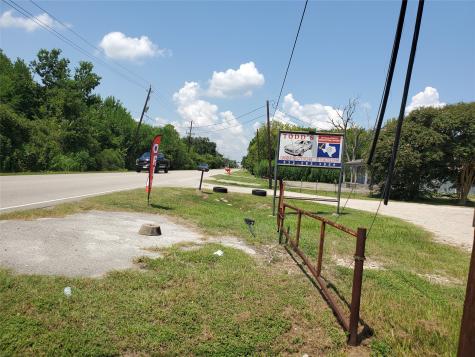 1635 W Cedar Bayou Lynchburg Road Baytown TX 77521
