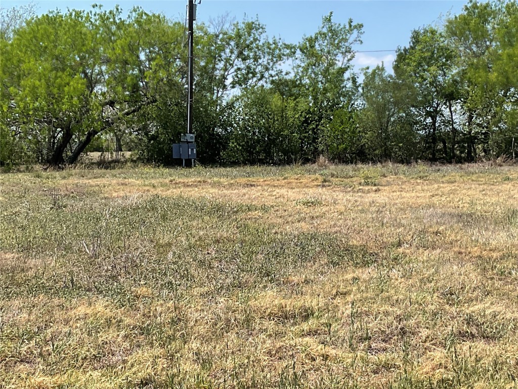 69 Horseshoe Drive Gonzales TX 78629
