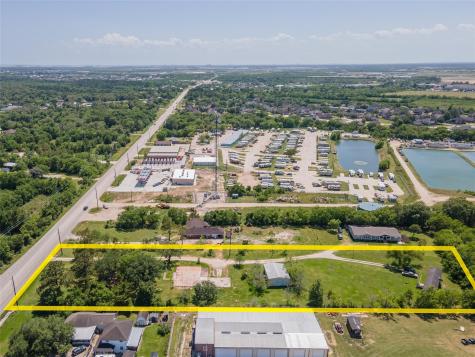 5707 S Fm 565 Road Baytown TX 77523